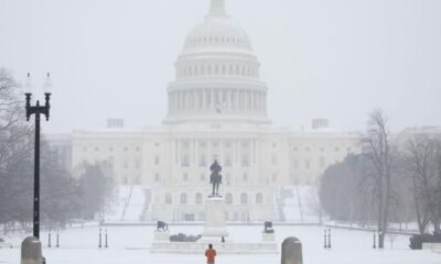 Historic winter storm kills at least 10 across US