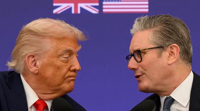 Trump warns Britain on China ties as Starmer hails progress in Beijing