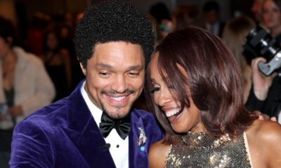 Behind-the-scenes on the red carpet of the Grammy Awards