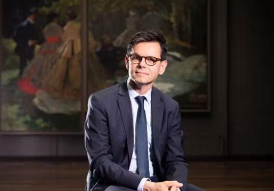 France names Christophe Leribault to lead crisis-hit Louvre after jewel heist