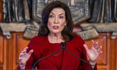 Hochul suspends New York liquor law to let bars open early for Olympic hockey game amid blizzard forecast