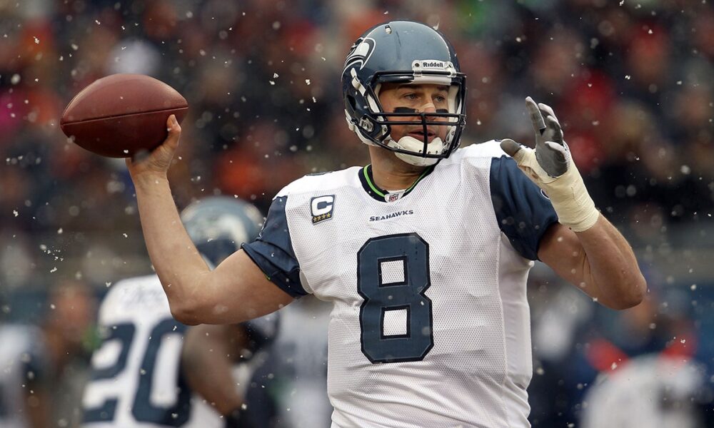 Pro Bowl quarterback Matt Hasselbeck advocates for cholesterol screening after father’s cardiac arrest death