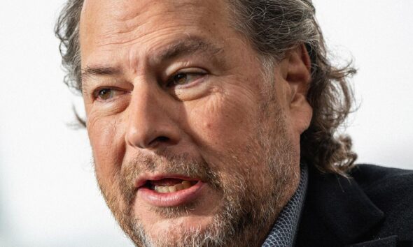 Salesforce Workers Circulate Open Letter Urging CEO Marc Benioff to Denounce ICE