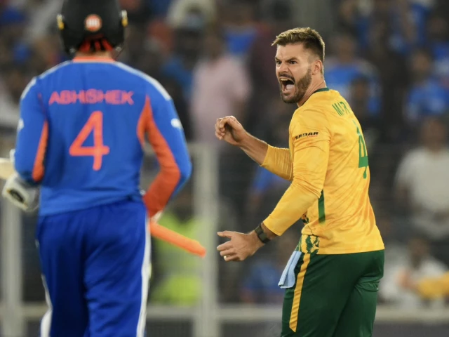 South Africa end India’s winning streak with dominant T20 World Cup victory | The Express Tribune