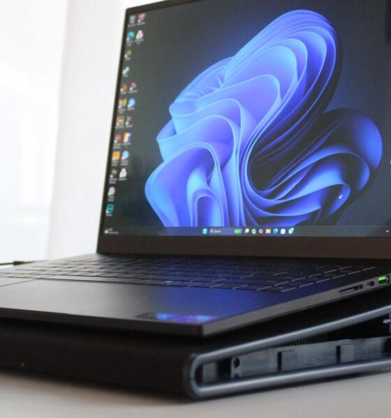 This Laptop Cooling Pad Knocked 20 Degrees Off My Laptop’s CPU Temperature