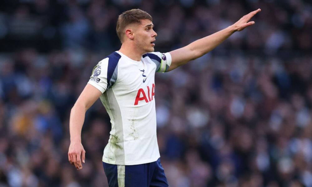 Transfer rumors, news: Liverpool, Man United, Real Madrid keen on Van de Ven