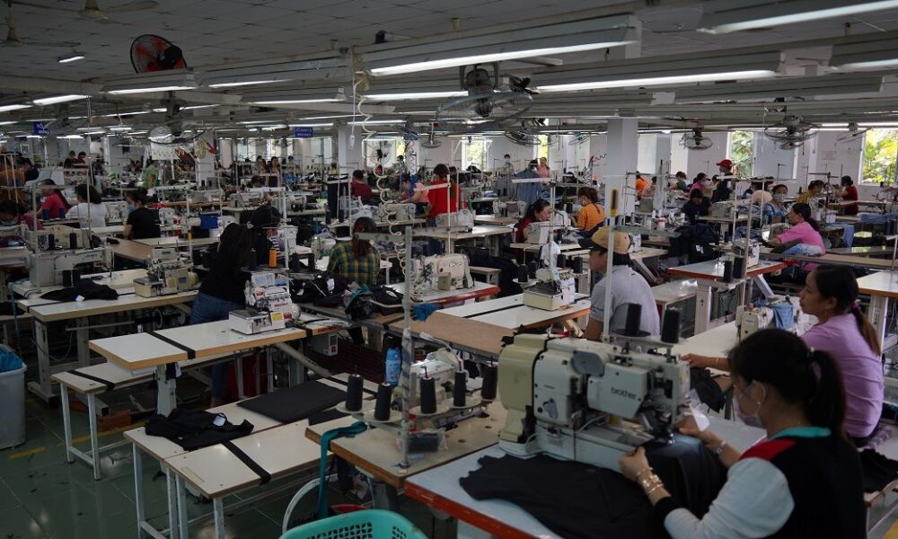 Vietnam textile-garment sector targets  mn in exports in 2026
