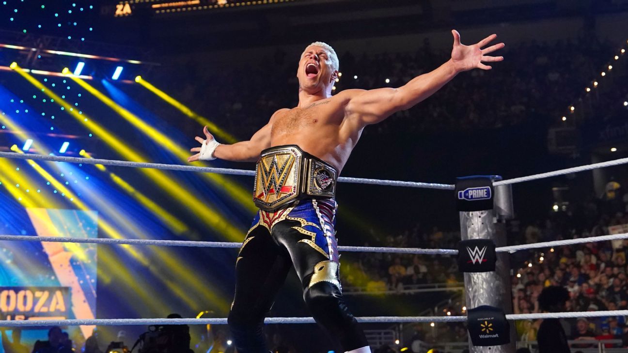 Who has the advantage at WWE Elimination Chamber? Notes, stats and history to consider