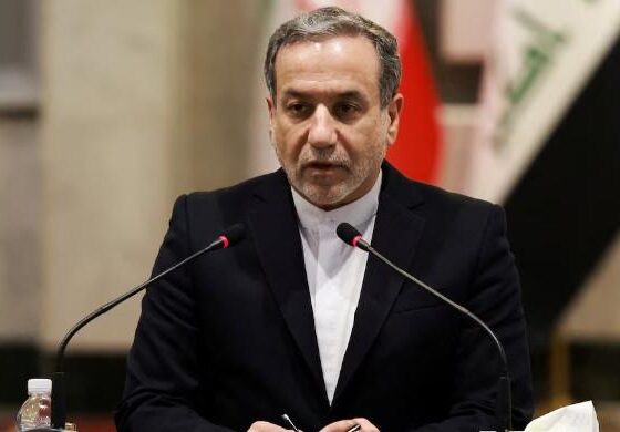 Iran insists on right to enrichment, ready for confidence-building