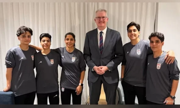 At least five Iran women footballers take asylum in Australia | The Express Tribune