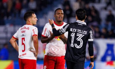 Brazilian player Marques banned 12 games for sexism toward ref