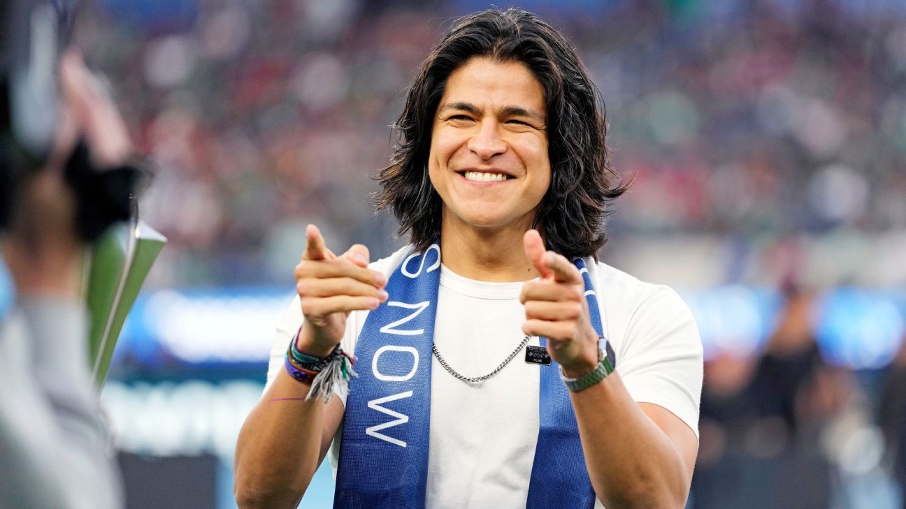 Football is life! ‘Dani Rojas’ from Ted Lasso is on trial at a USL club