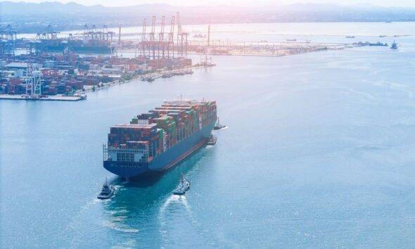 Ho Chi Minh City bizs adjust production plans, seek new supply chains