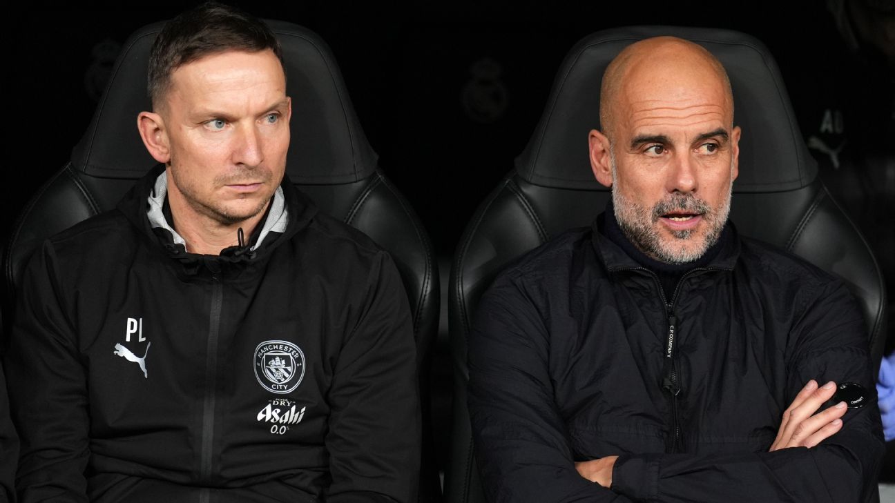 How assistant managers handle players, personal ambition