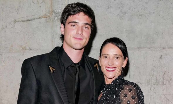 Jacob Elordi kept years long promise to mom at Oscars 2026