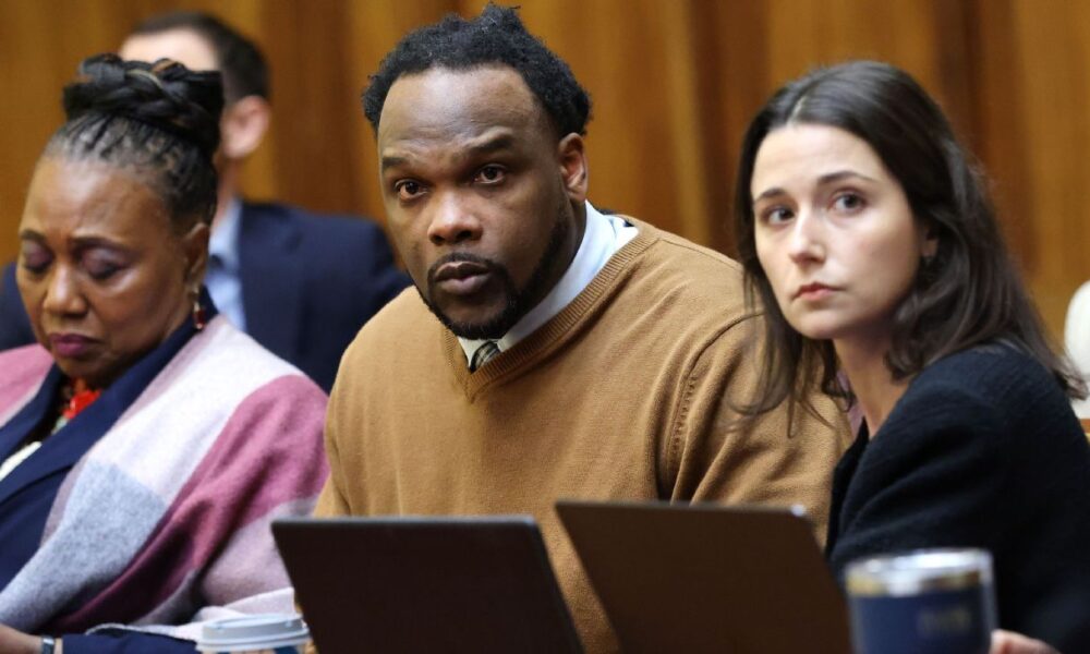 Judge sets May retrial date in Miami football murder case