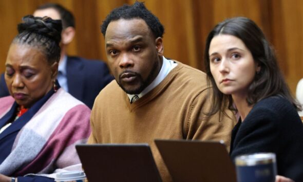 Judge sets May retrial date in Miami football murder case