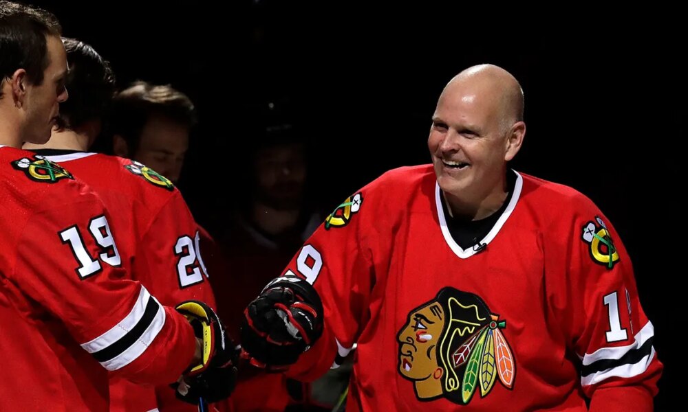 Longtime Blackhawks great and broadcaster Troy Murray dies at 63, team says