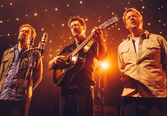 Mumford & Sons shock fans with surprise guest on ‘SNL’ performance