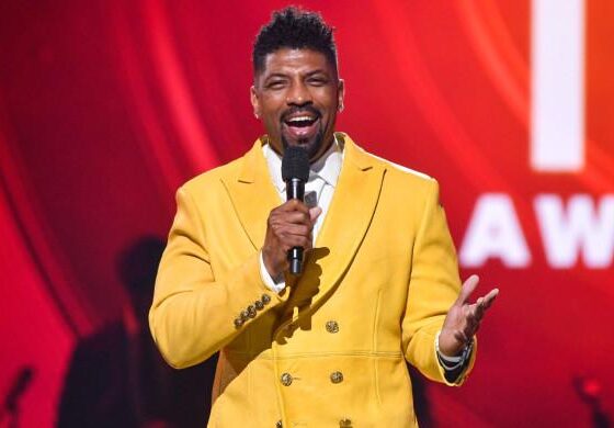 NAACP Image Award host Deon Cole issues Tourette warning after BAFTAs
