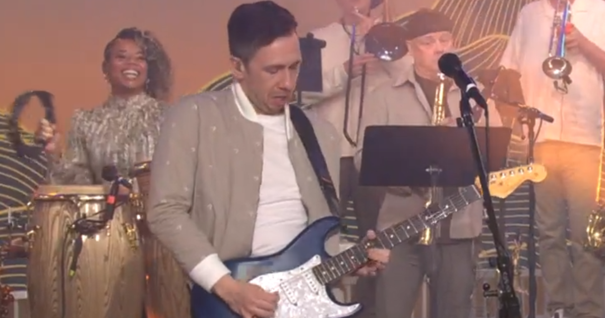 Saturday Sessions: Cory Wong performs "Roses Fade"