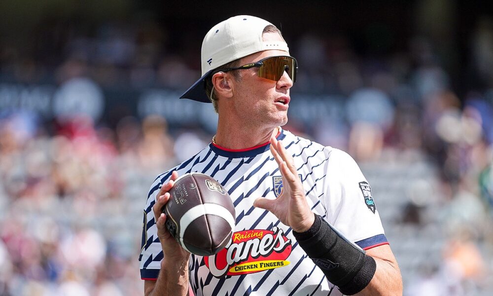 Tom Brady shines in return to football field despite losses at Fanatics Flag Football Classic