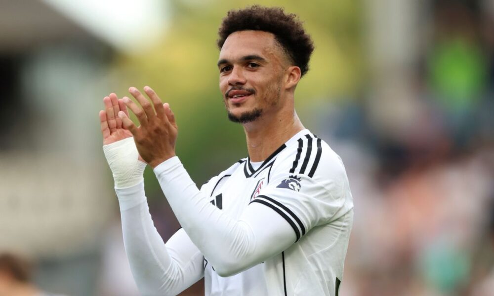 Transfer rumors, news: Robinson wants Liverpool over United