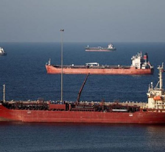 Iran Begins Laying Mines in Strait of Hormuz as Middle East War Escalates