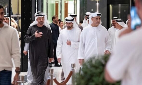 UAE leadership hosts public iftar in Dubai, projects message of unity, resilience