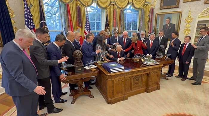 Pastors pray for Trump in Oval Office amid US-Israel war with Iran