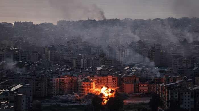 Iran apologises to Gulf but strikes escalate, war surges across region