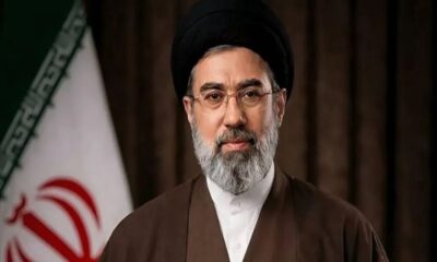 Army Day: Leader hails Iran’s army for courageously defending country from aggressors