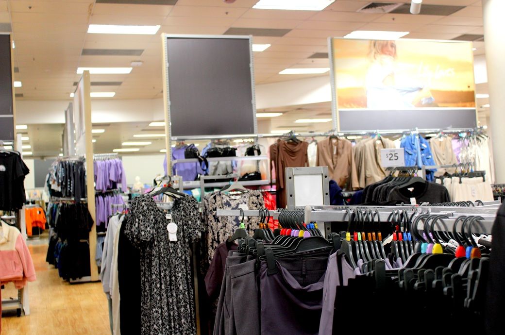 Australian business confidence plunges in March amid uncertainty: NAB