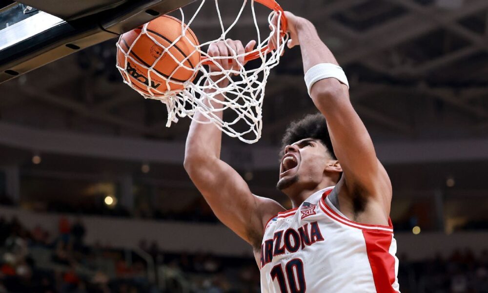 Chasing history, Arizona is staying present in run to Final Four