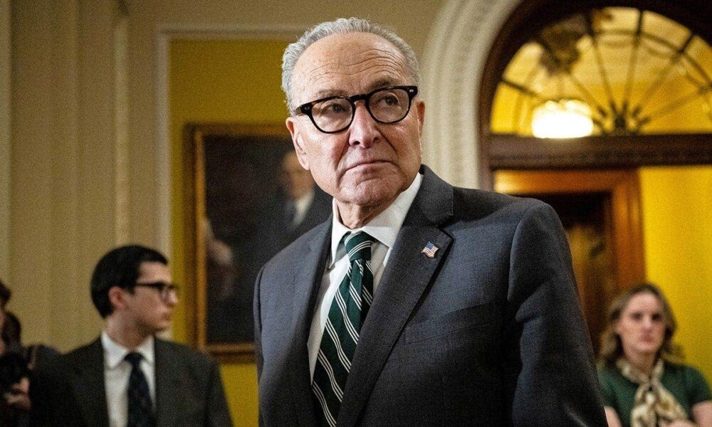 Chuck Schumer calls on FIFA to cover 0 NJ Transit fares for World Cup fans heading to MetLife Stadium