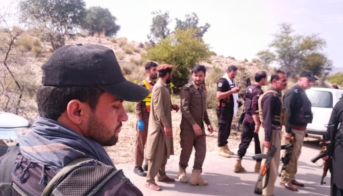 Cop guarding polio vaccination team martyred in Hangu attack