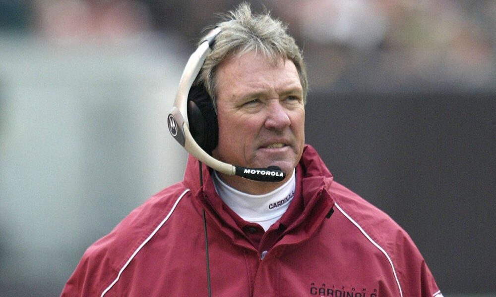 Dave McGinnis, former Cardinals head coach and beloved Titans assistant, dead at 74