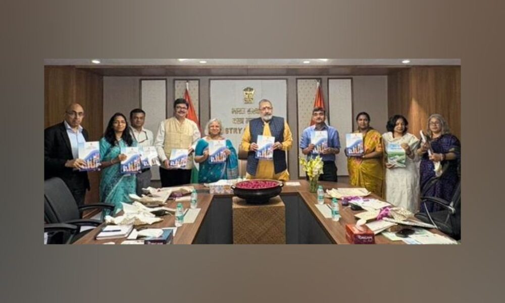 Demand for MMF, blended textile items grew most in 2010-2024 in India