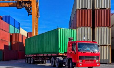 Drewry WCI edges up, freight outlook remains stable