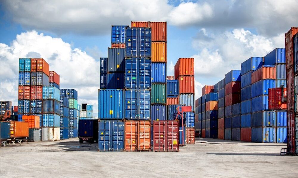 Drewry WCI snaps 6-week rally due to ease in freight charge