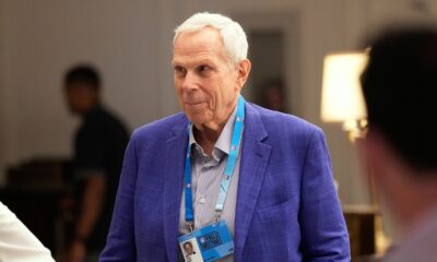 Former Giants co-owner Steve Tisch seen in team’s draft room