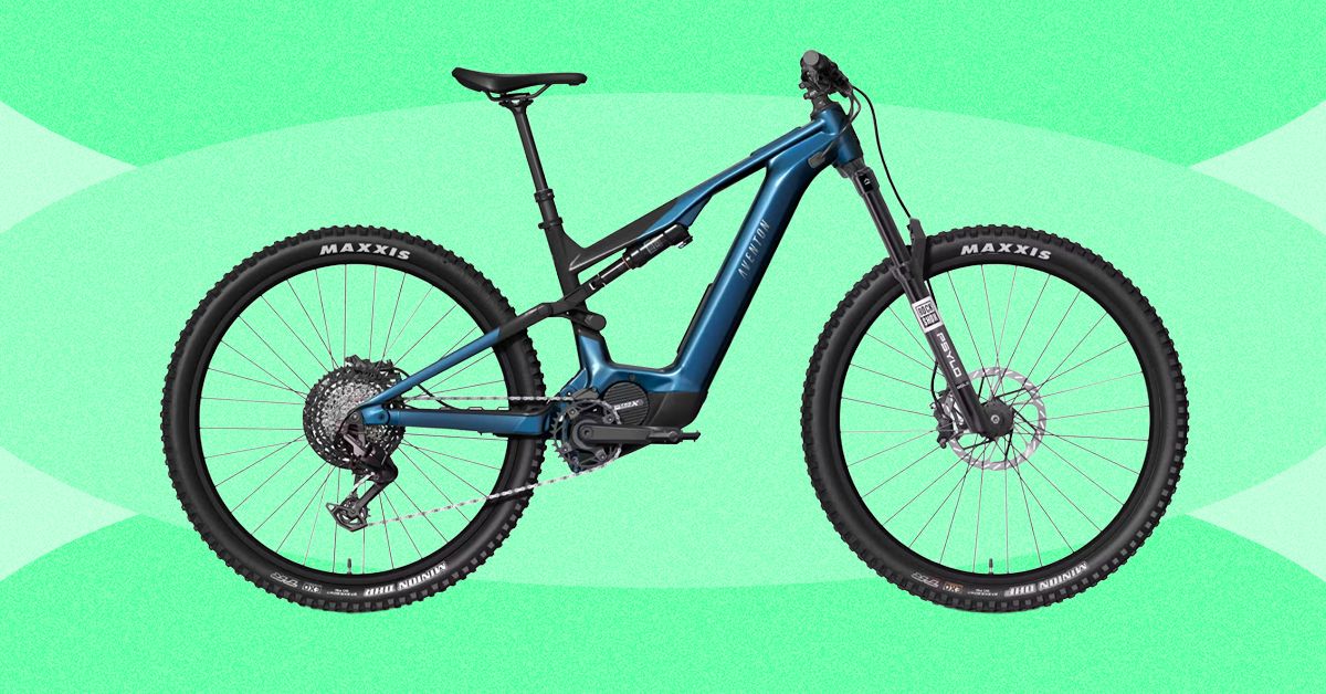 I Did Not Catch Air on the Aventon Current Electric Mountain Bike, but I Could Have