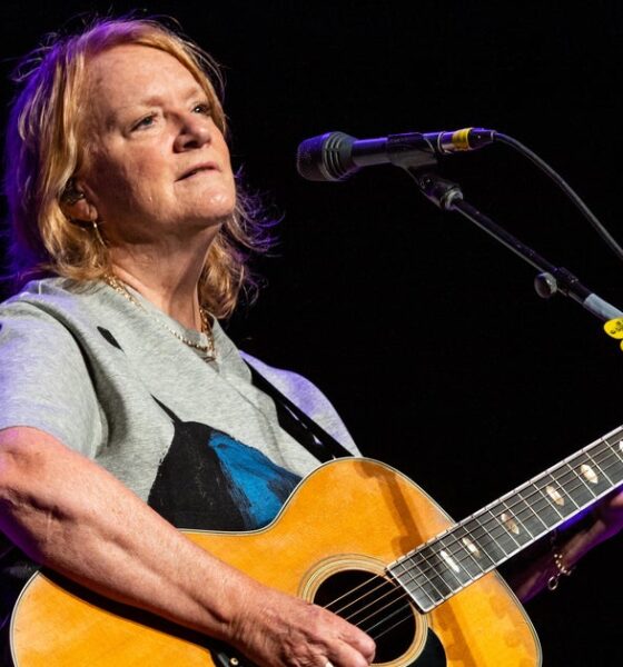 Indigo Girls’ Emily Saliers reveals incurable medical disorder: “My voice will not be what it was”