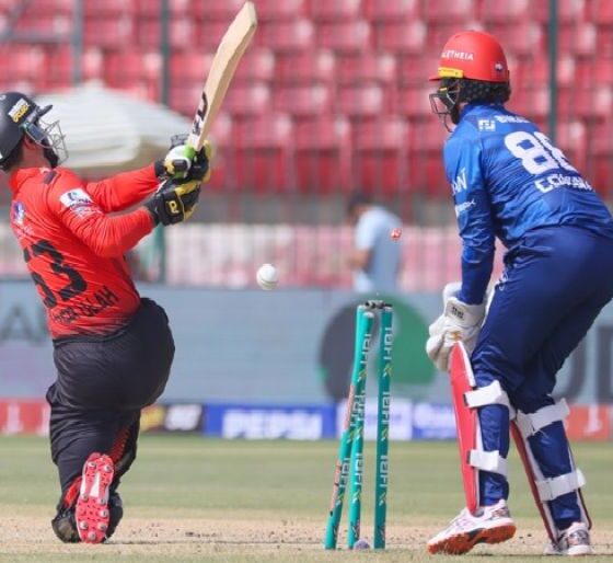 Islamabad United ease past Lahore Qalandars in PSL 11 clash – SUCH TV