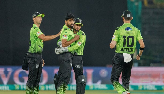 Lahore Qalandars knock Rawalpindiz out of PSL 11 with dominant win