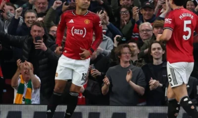 Man Utd beat Brentford to close on UCL berth | The Express Tribune