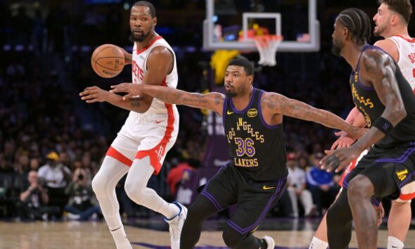 Marcus Smart’s breakout game helps Lakers go up 2-0 on Rockets