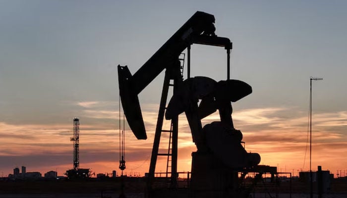 Oil prices climb 5% after Trump says he does not want to extend Iran ceasefire