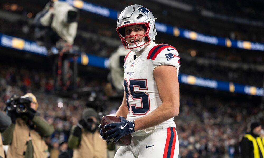 Patriots captains deflect questions about Mike Vrabel-Dianna Russini controversy: ‘We’re just focused’