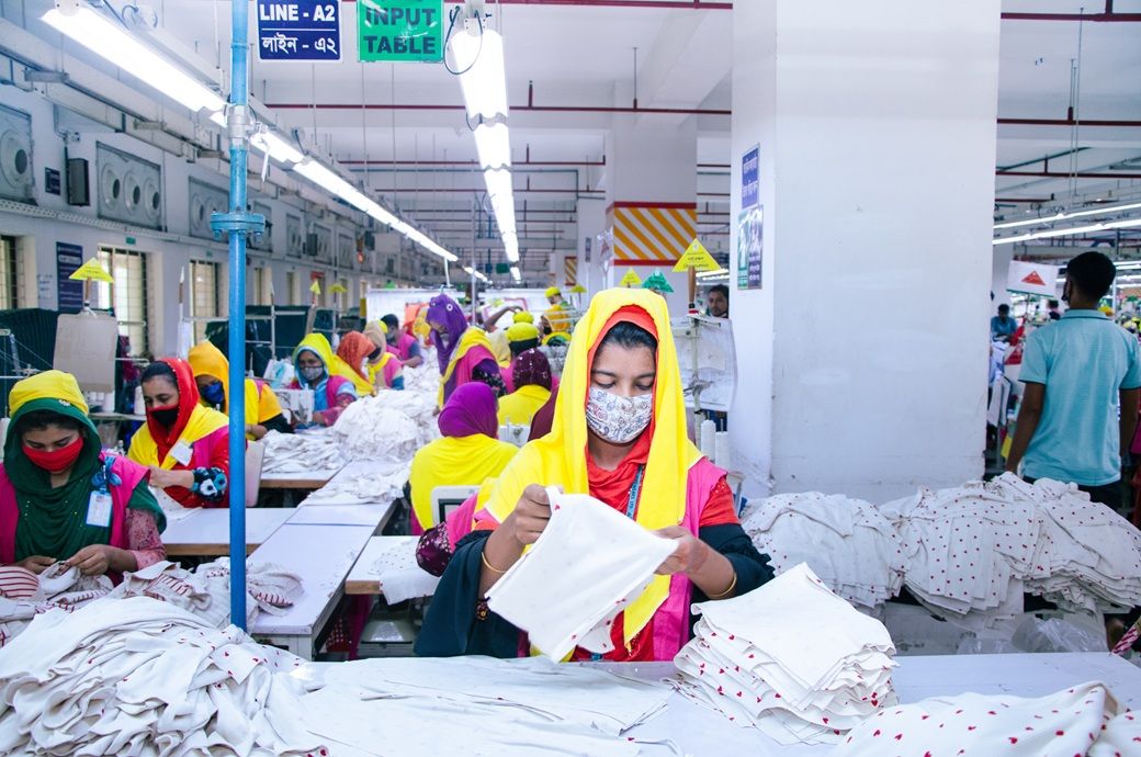 RMG sector may face headwinds in next quarters: Bangladesh Bank